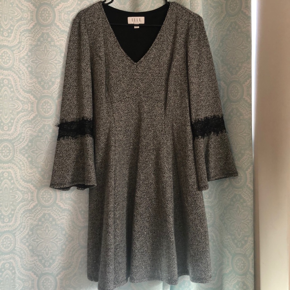 Women’s XL ELLE business casual/ funeral dress